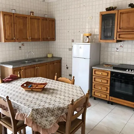 Apartment Comodo, Spazioso E Luminoso A *