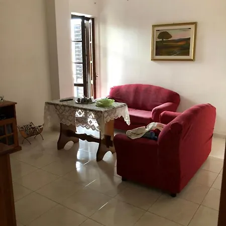 Apartment Comodo, Spazioso E Luminoso A *